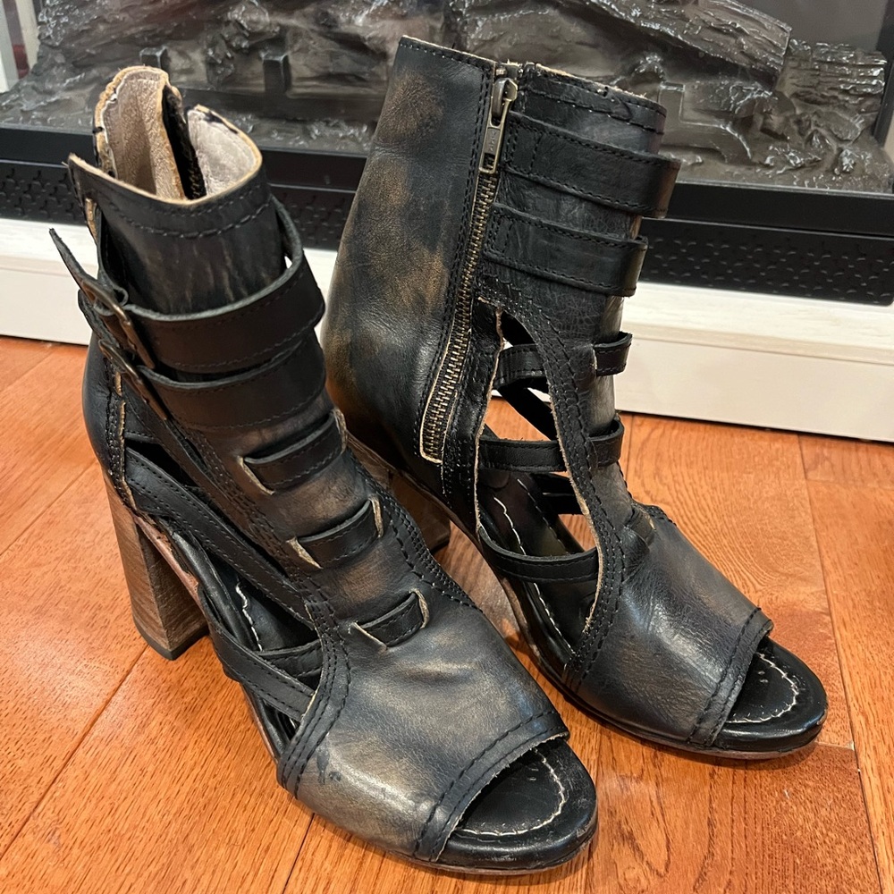 freebird Black Strappy Cutout Heeled Sandals